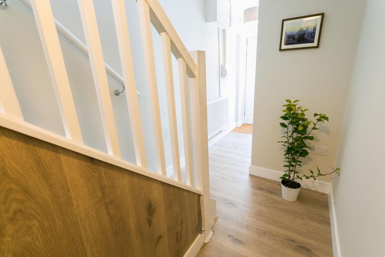 10 Beach Road Menai Bridge Exterior photo